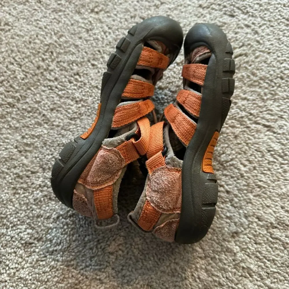 Keen Little Kids Size 12 Orange Water Shoes Outdoor Sandals Machine Washable